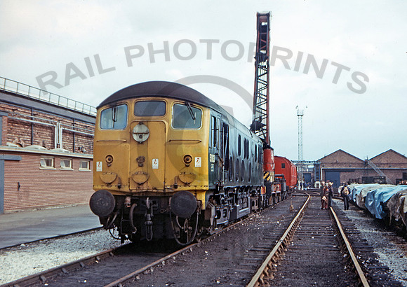 5063 Crewe Electric Depot 22-09-1973 HBe001