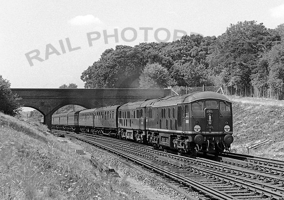 D5013 Nr Shortlands Junction 0759 DC241