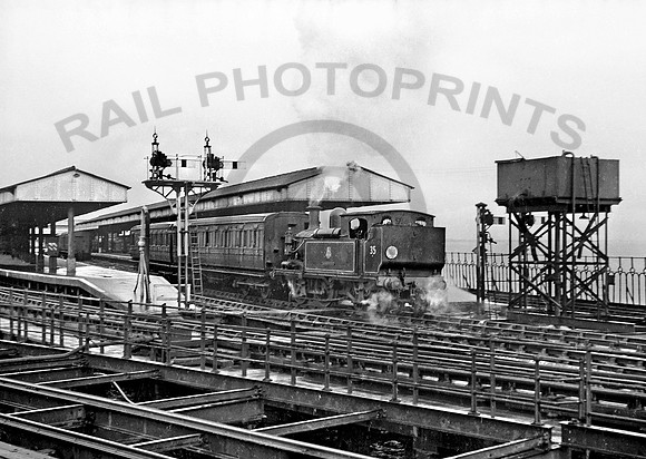 35 Ryde Pierhead 0556-GE35
