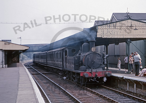 W28-Y-Ryde-0664-BR822