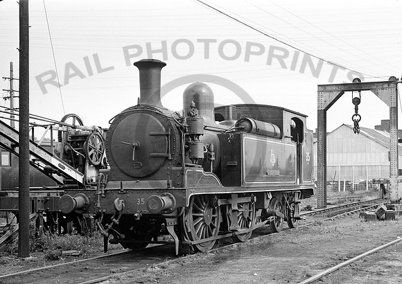 W35-Y-Newport-1956-RPC825