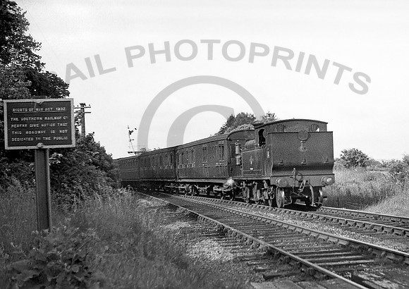 W14-Y-Sandown-160664-RP630