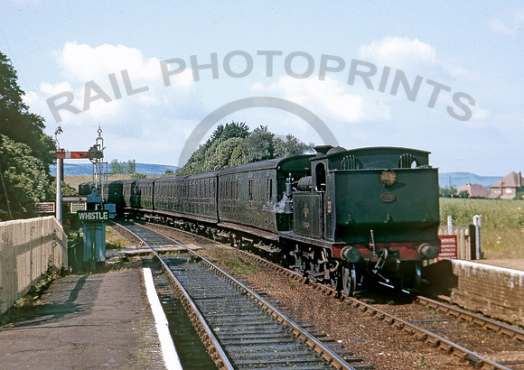 W33-Y-Sandown-0664-BR821