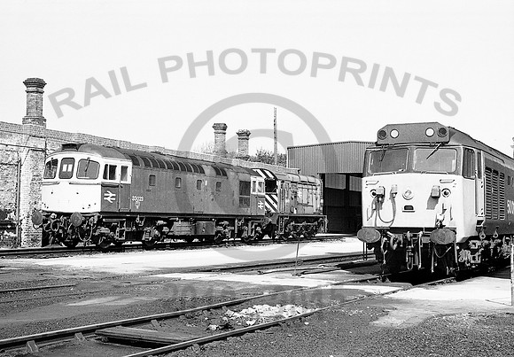 33023-Y-ExeterStDavids-130584-HB623