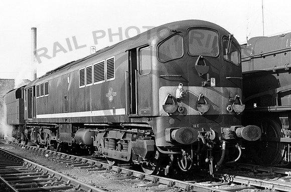 D5702 Crewe Works 0565 CW006