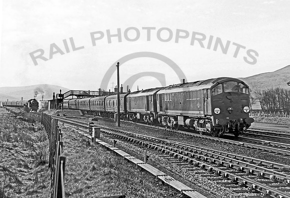 D5708 Elvanfoot 190459  DA067R