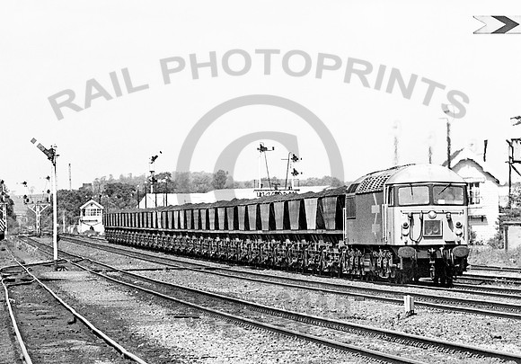 56117-Y-WorksopSiding-120683-JC148