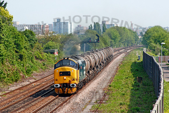37425-Malago-Vale-110506-JC7301