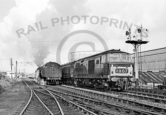D7099 Bath GP 300865  HB65M653
