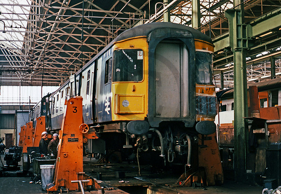 Class 123 52093  Swindon 200978 GS962