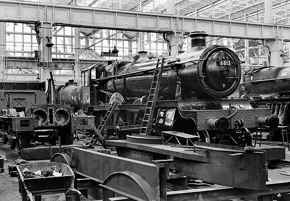 6813 Swindon Works 1163 HB619
