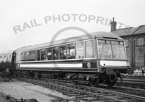 Observation Car Derby 180364 RP169