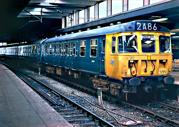 310090 Euston 230469 RC-J366