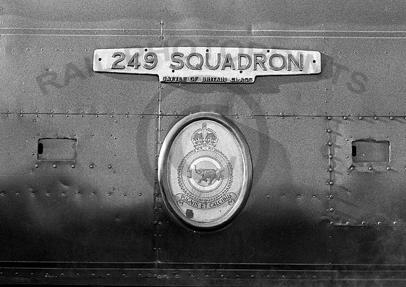34073 Nameplate1262  IT324