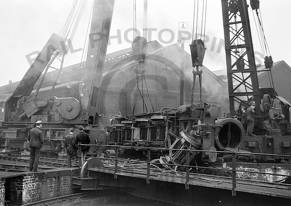 42636-Y-Derby-240463-RPC822