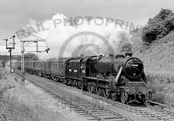 44742-Y-Halton-1949-RW690