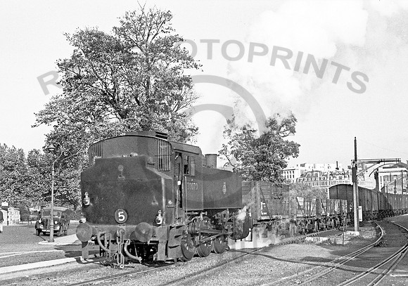 30070 Southampton Docks  271055 DC184