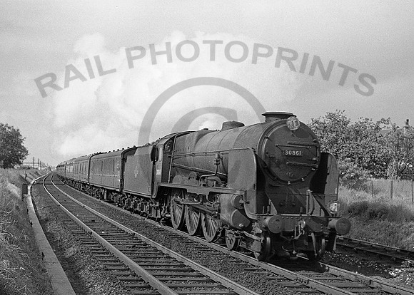 30861-Y-Eastleigh-0662-RPC100