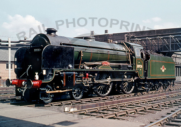 30926-Y-StewartsLane-310561-RPC457