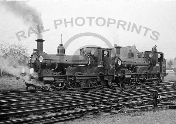 30585 Shepperton 021262  IT339