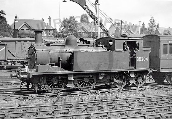 30204-Y-Bournemouth-010652-RPC313