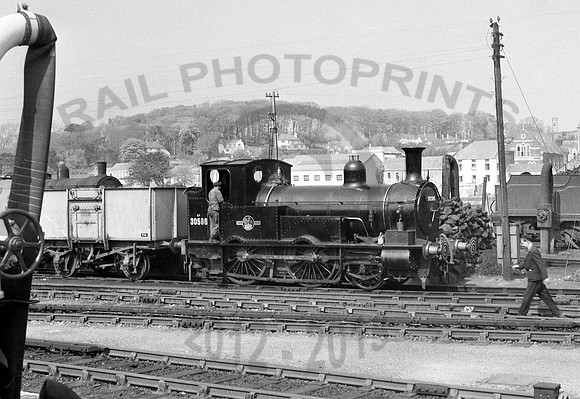 30586 Wadebridge 0460 GL787