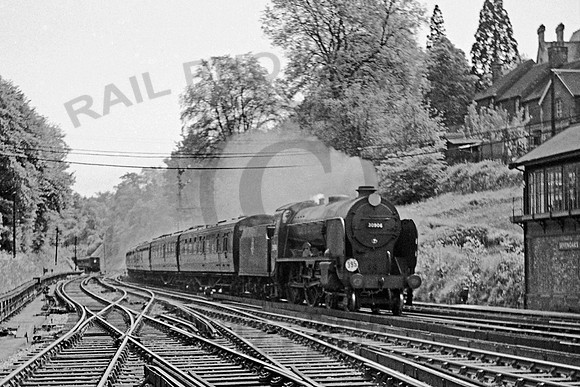 30906 Sevenoaks 0752 DCC618