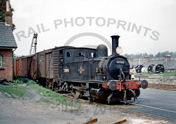 30096-Y-Winchester-220460-DC847