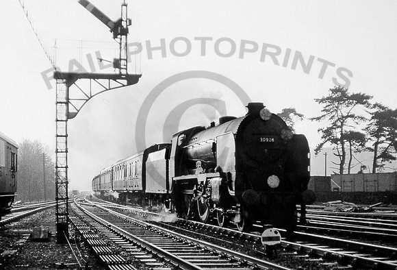 30928-Y-Oxted-241161-RPC040