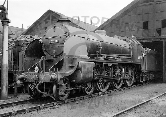 30750-Y-Eastleigh-211056-HB1316