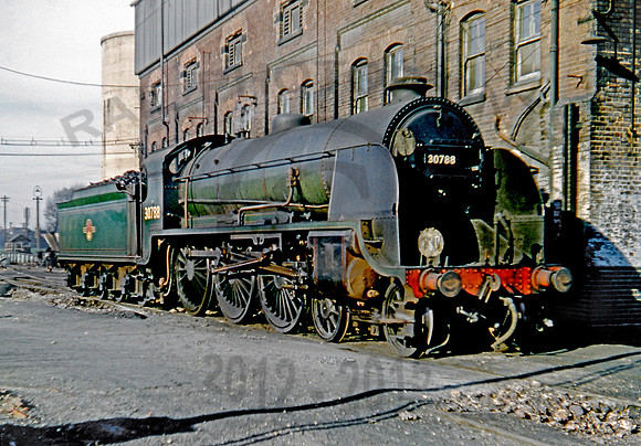 30788 Eastleigh  040361 DC114