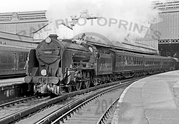 30902 251161 Waterloo  IT374