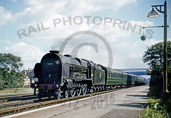 30858 Raynes Park 250857  DC858