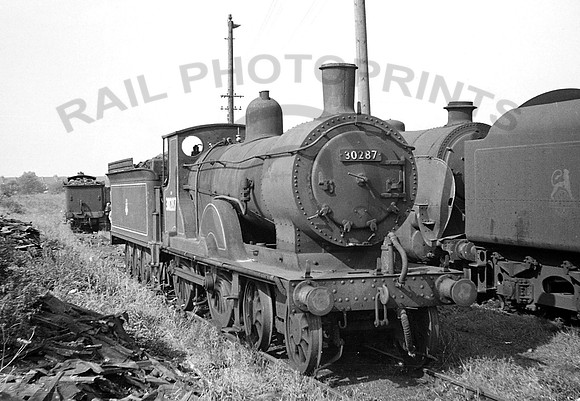 30287-Y-Eastleigh-250960-RPC787