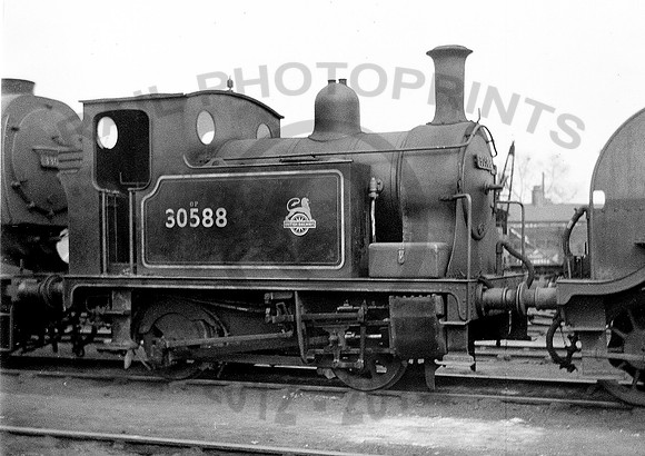 30588-Y-Eastleigh-020455-RPC765