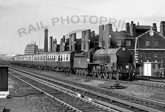 30457 Vauxhall 230553  DCC266