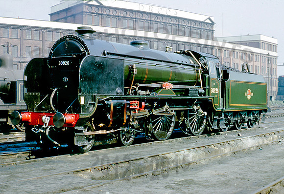 30926-Y-StewartsLane-060662-DC833