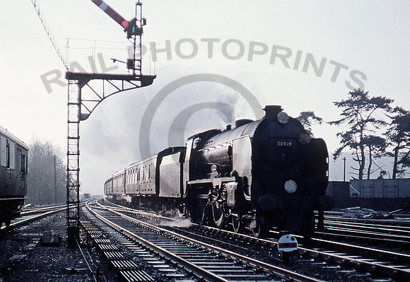 30928-Y-Oxted-241161-RPC020