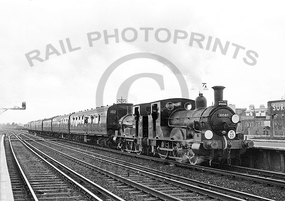 30587 Surbiton 161262  IT345