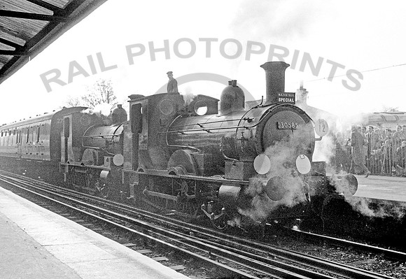30585 Hampton Court  021262 IT332