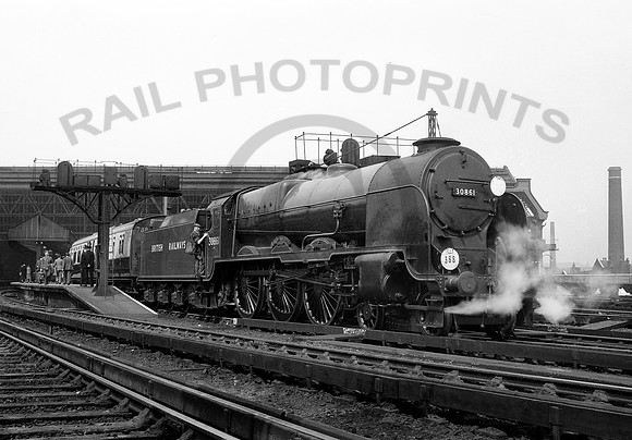 30861-Y-Waterloo-1949-DCCRL454