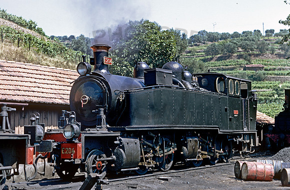 E204 Regua 280871 NS2062-53