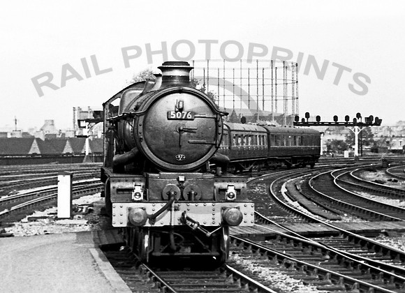 5076 Bristol  1955  NP295