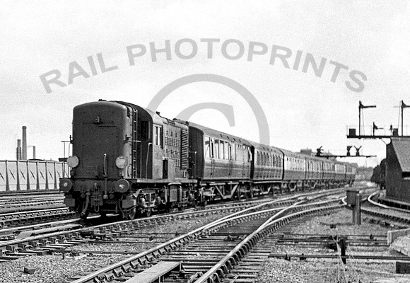 10800 Rugby 1950 RPC001R