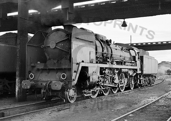 141P147  Chaumont  140966  HB66N640