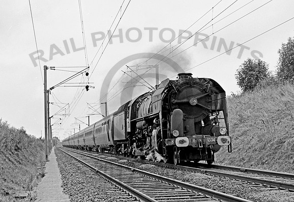 141R1334 Etainhaus  020967 HB67F736