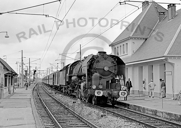 141R 1082 Breute-Beauzeville  020967  HB67F738