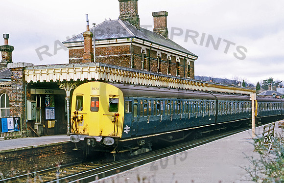 Class 416 5673 Dorking 1174 JV567