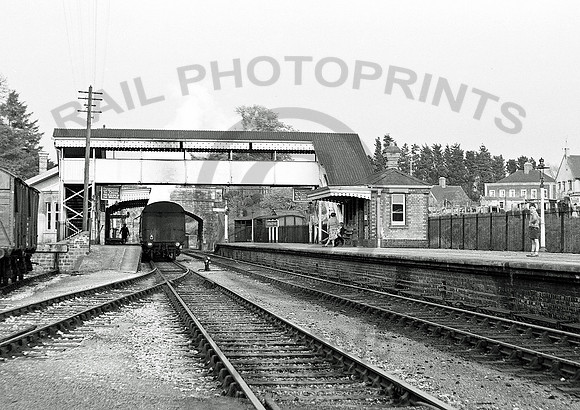 Shepton Mallett High Street Station 050559 RPC183