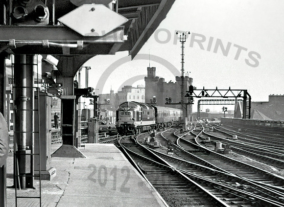 Deltic-1A35-Newcastle-1964_GE964E